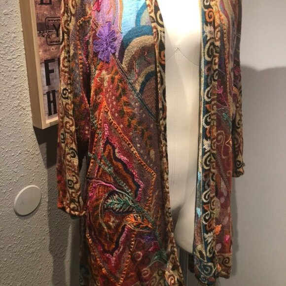 LIKE NEW KIMONO HAND EMBROIDERED WOMENS MEDIUM BY ANU - Picture 4 of 12